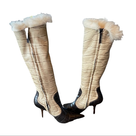 Vicini Fur Lined Embossed Boots - Picture 3 of 9